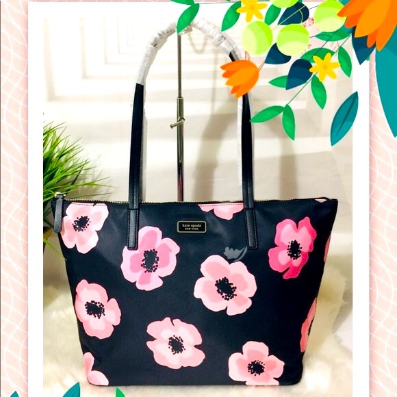 kate spade Handbags - NWT Kate Spade Hayden zip black Tote Bag